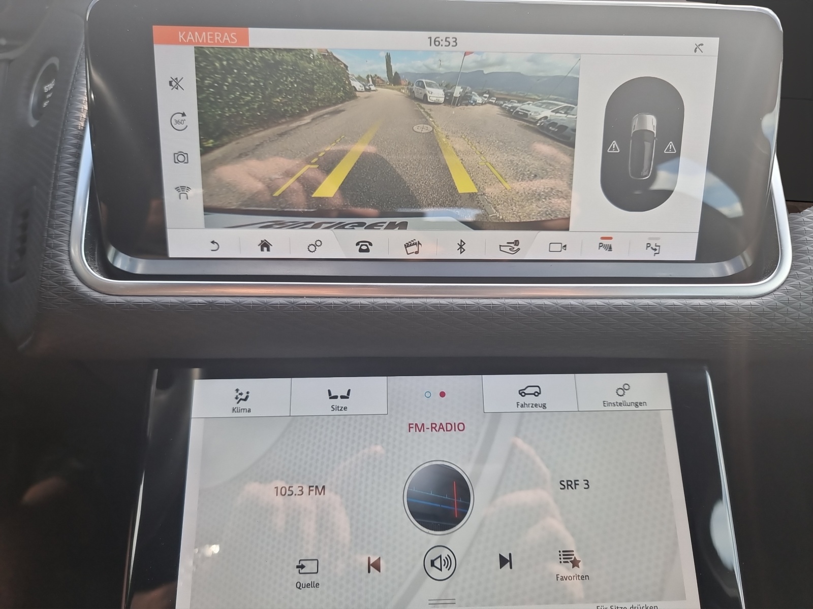 LAND ROVER Range Rover Velar R-Dynamic P 300 Automatic-image-12