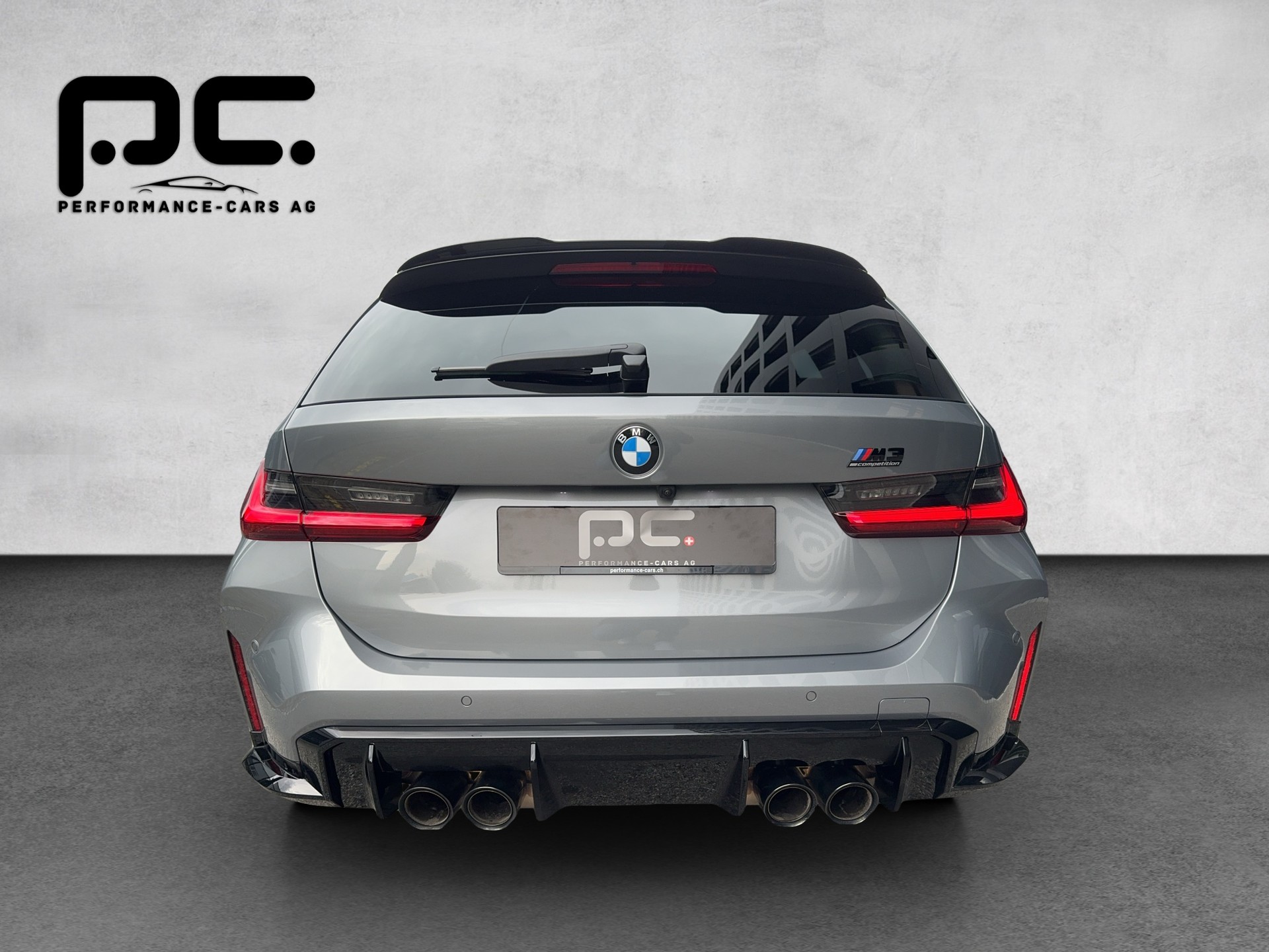 BMW M3 Touring xDrive Competition M-image-5
