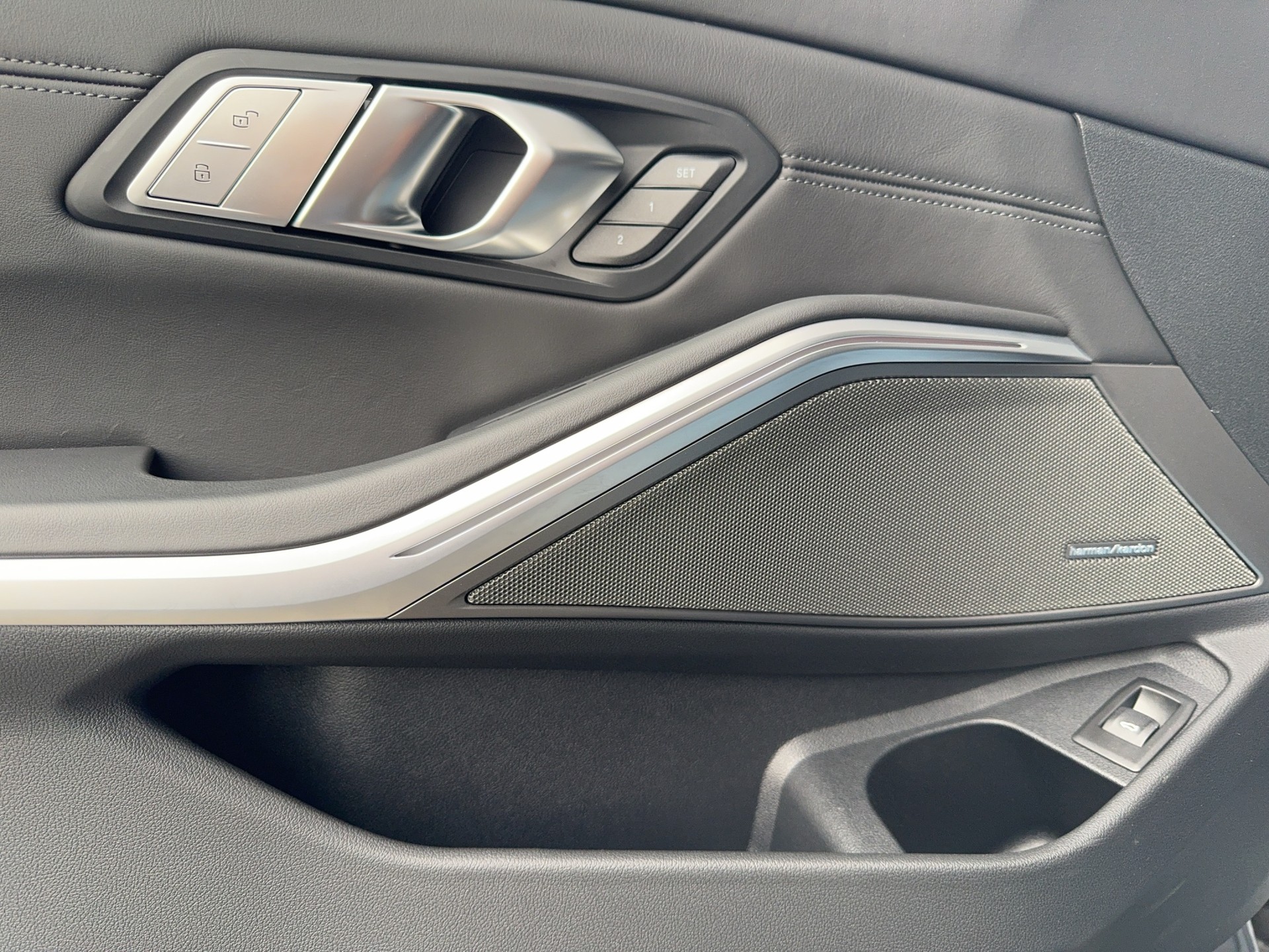 BMW M3 Touring xDrive Competition M-image-14