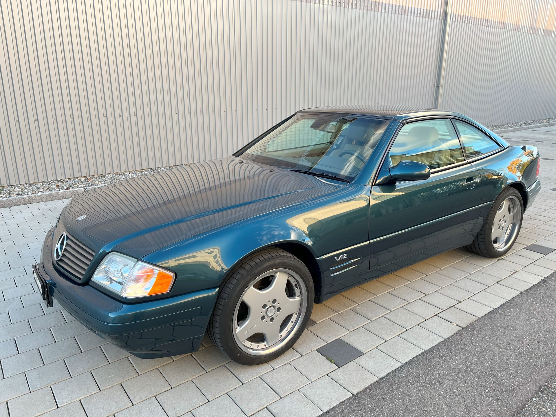 MERCEDES-BENZ SL 600 Automatic-image-6