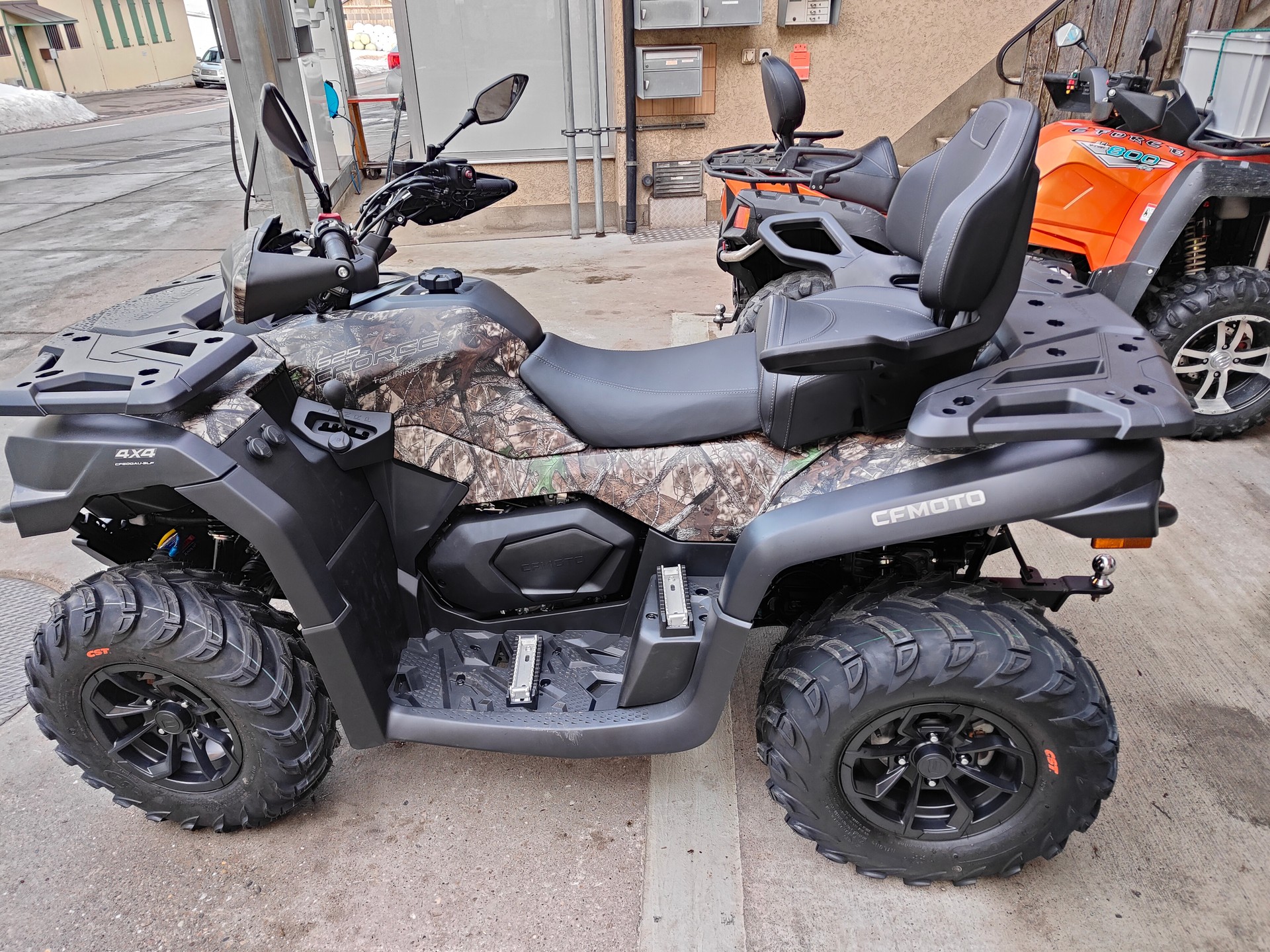 CF MOTO CForce 625 L-image-1