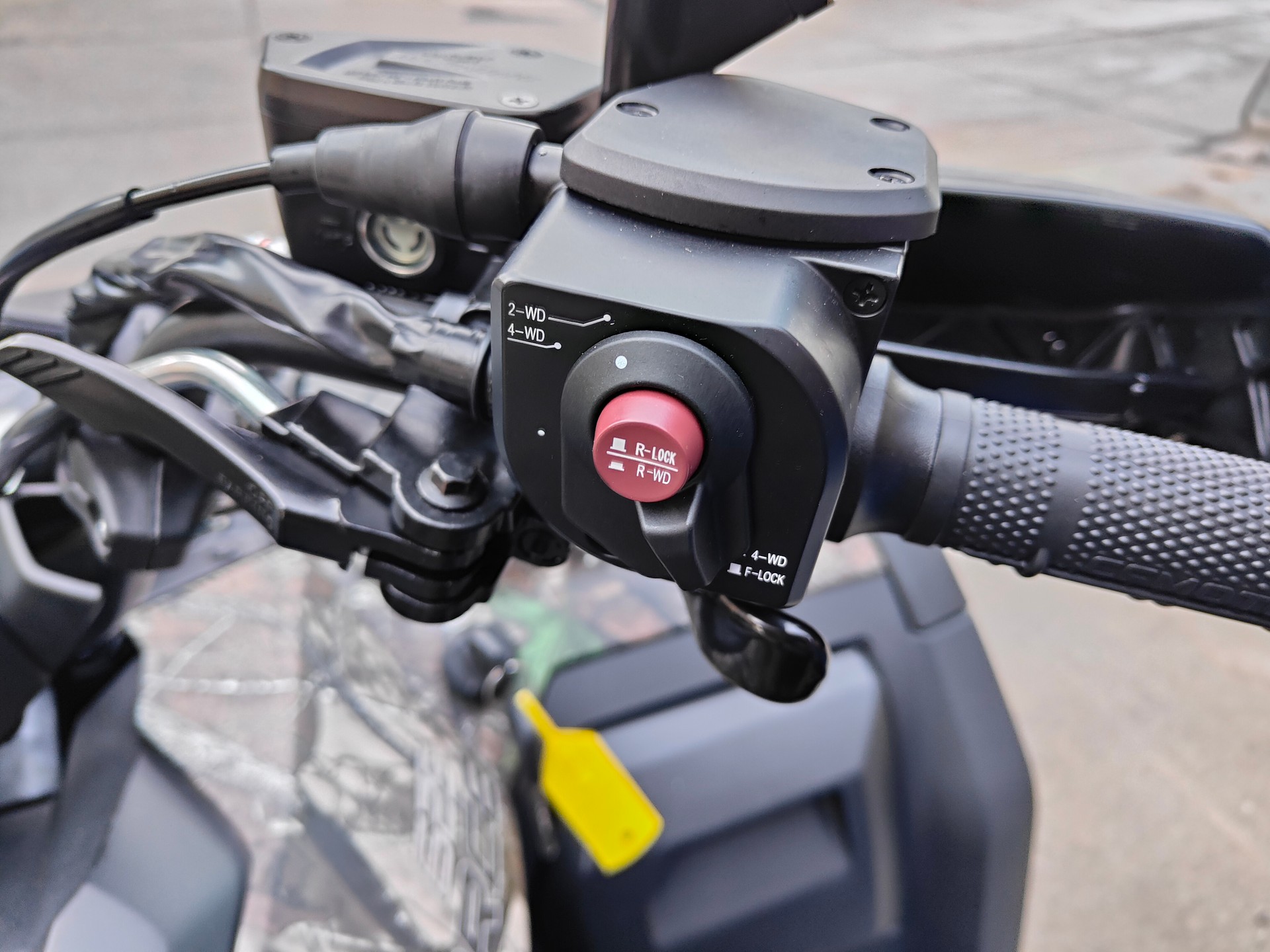 CF MOTO CForce 625 L-image-11
