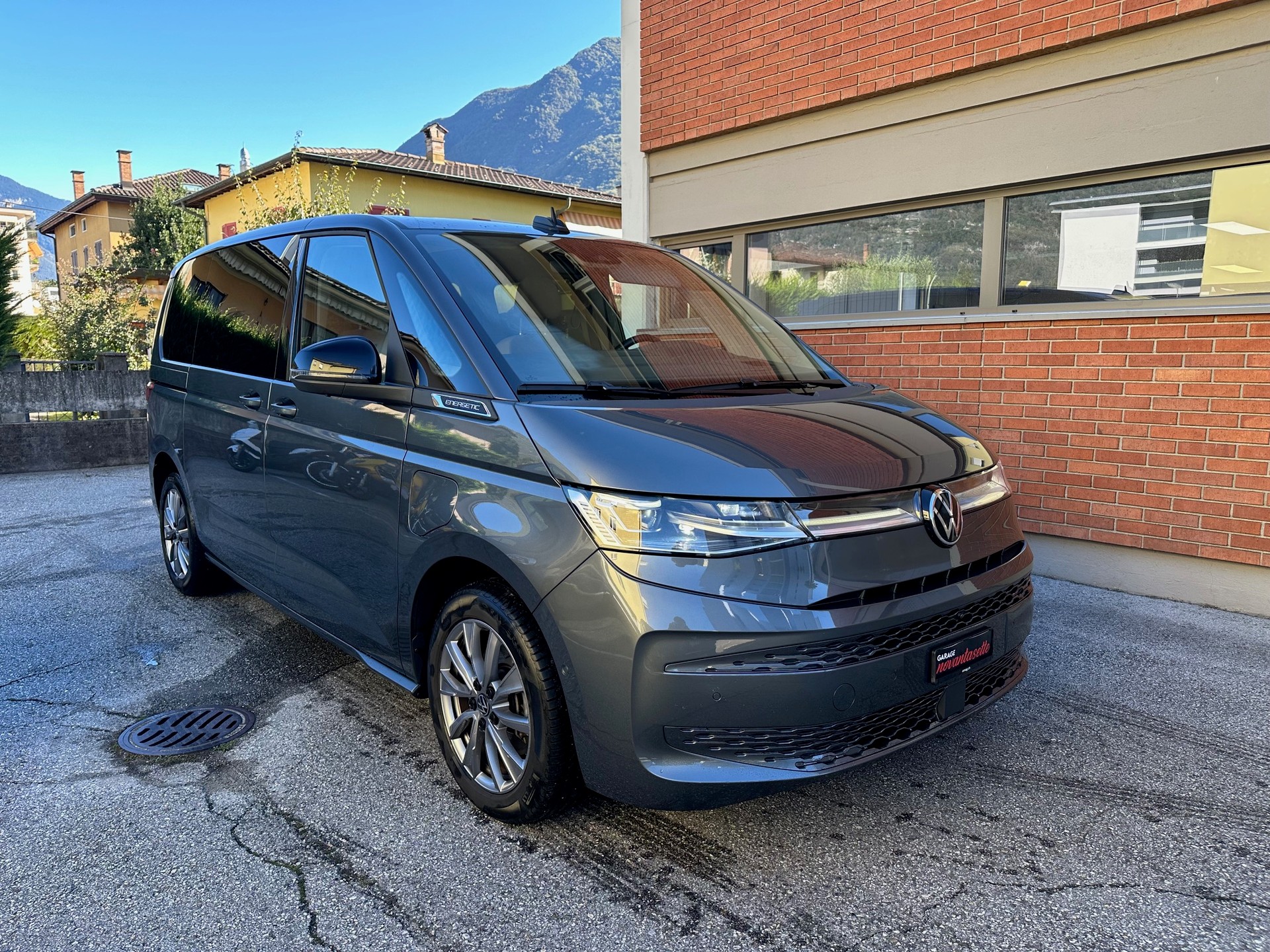 VW Multivan 1.4 eHybrid Life Energetic DSG