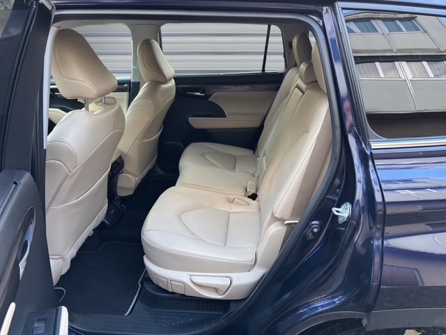 TOYOTA Highlander 2.5 HSD Premium e-CVT-image-9