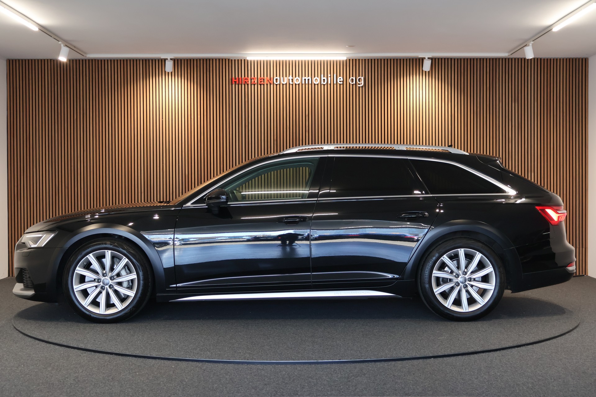 AUDI A6 allroad 55 TFSI quattro S-tronic-showroom-element-1