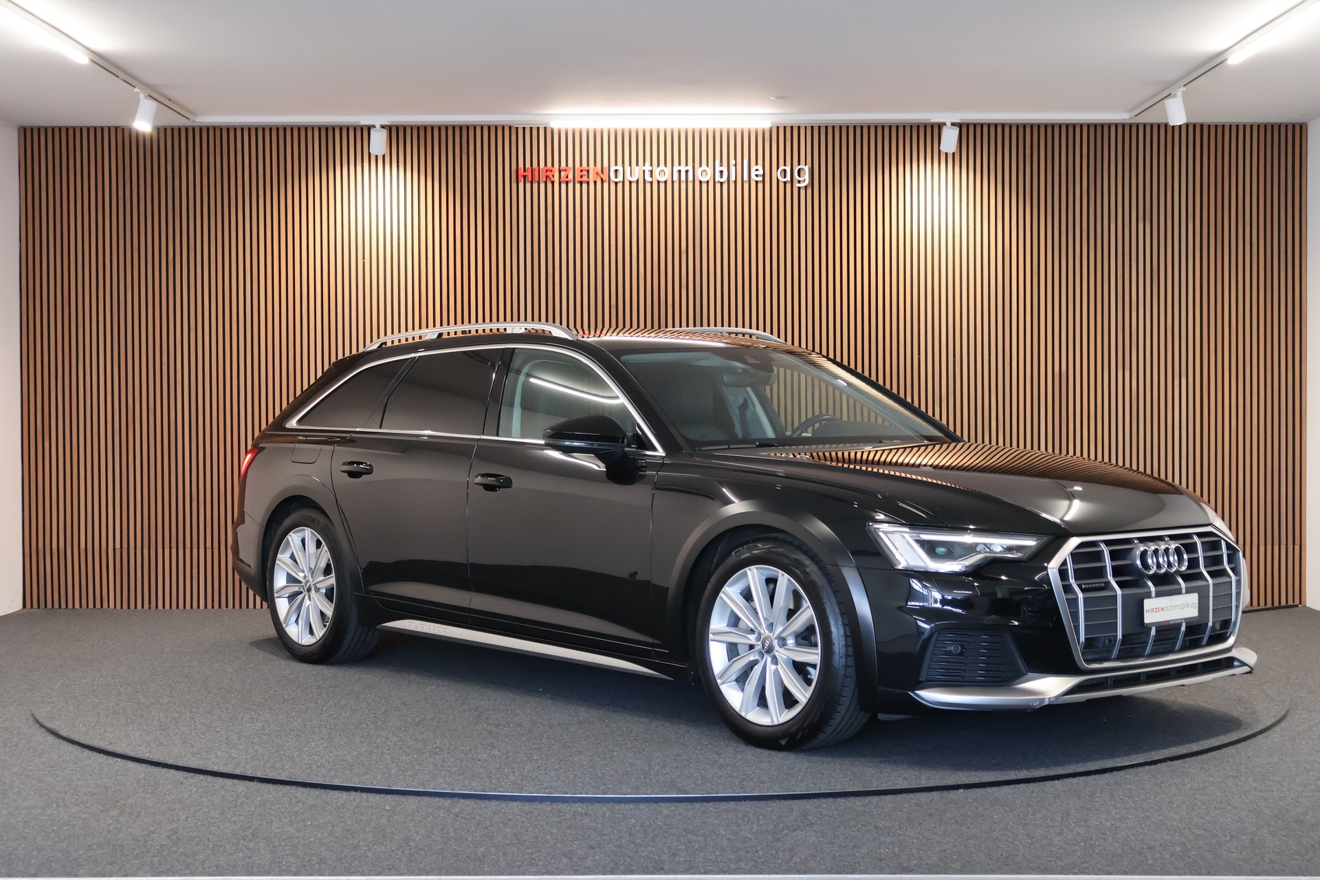 AUDI A6 allroad 55 TFSI quattro S-tronic-image-6