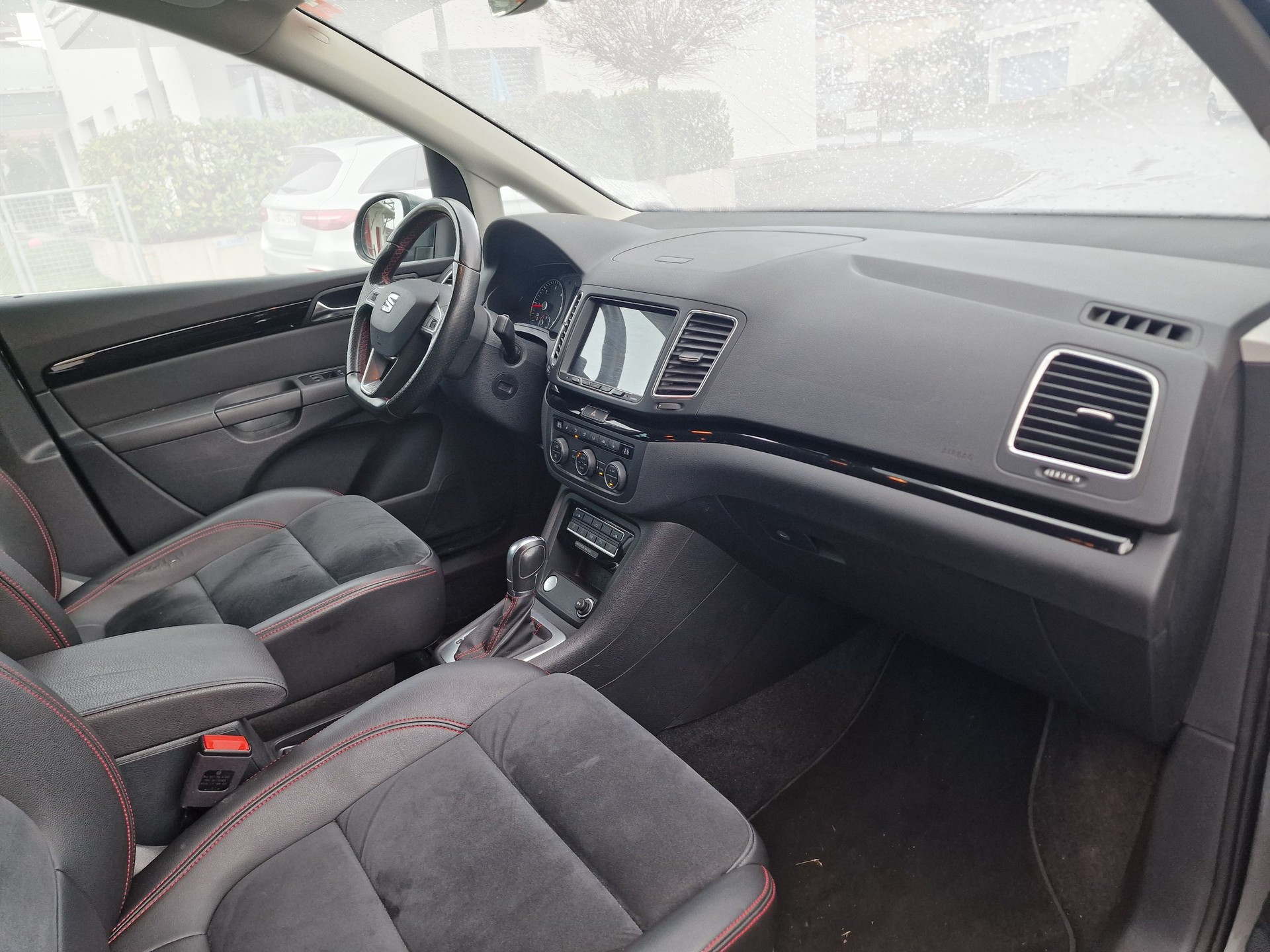 SEAT Alhambra 2.0 TDI FR Line 4Drive 8x Alu 24Mt Garantie-image-14
