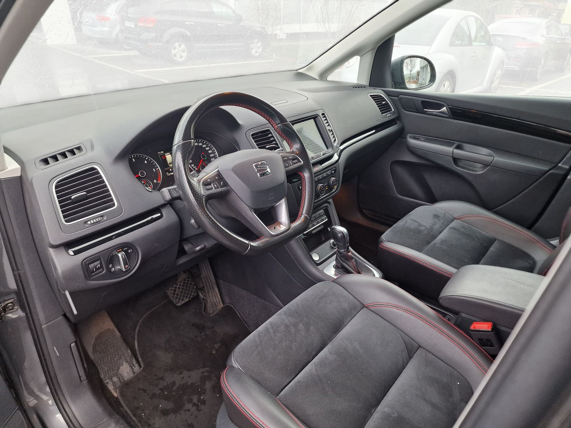 SEAT Alhambra 2.0 TDI FR Line 4Drive 8x Alu 24Mt Garantie-image-8