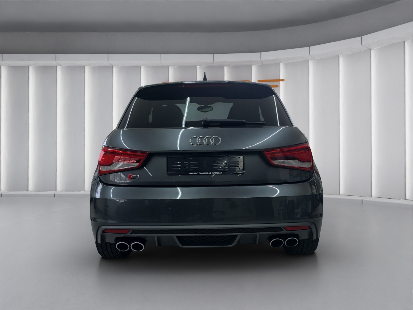 AUDI S1 Sportback 2.0 TFSI quattro-image-5