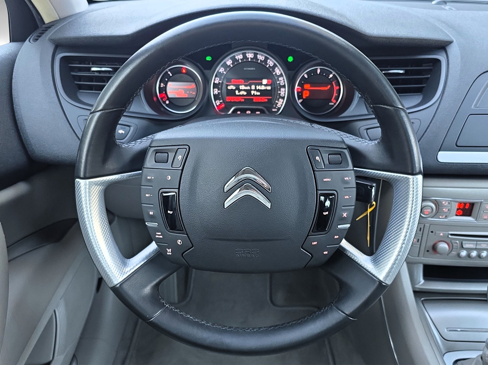CITROEN C5 Berline 2.0 HDi Exclusive Automatic-image-9