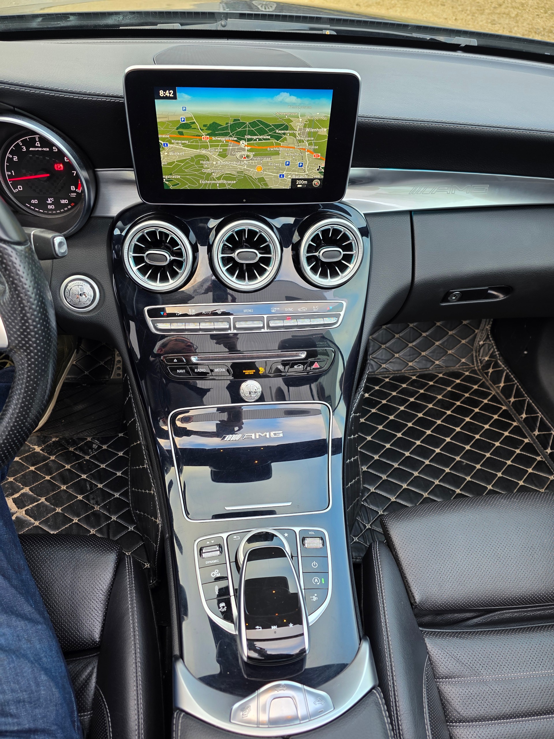 MERCEDES-BENZ C 43 Cabriolet AMG 4Matic 9G-Tronic-image-12