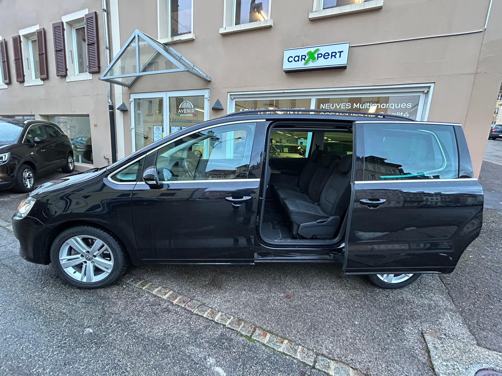 VW Sharan 2.0 TDI Comfortline DSG-image-7