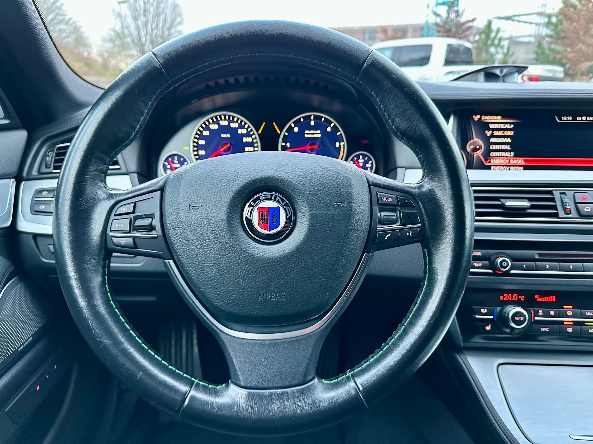 BMW-ALPINA D5 BiTurbo 3.0d Switch-Tronic-image-14