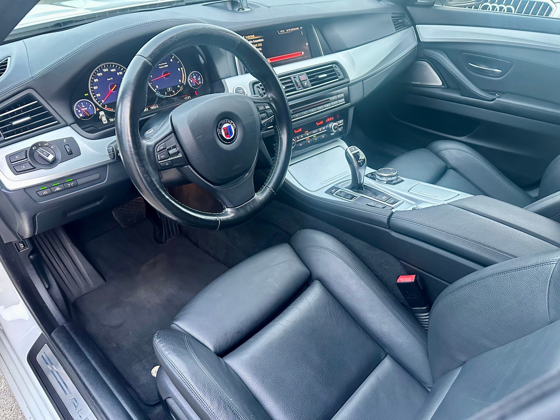 BMW-ALPINA D5 BiTurbo 3.0d Switch-Tronic-image-8