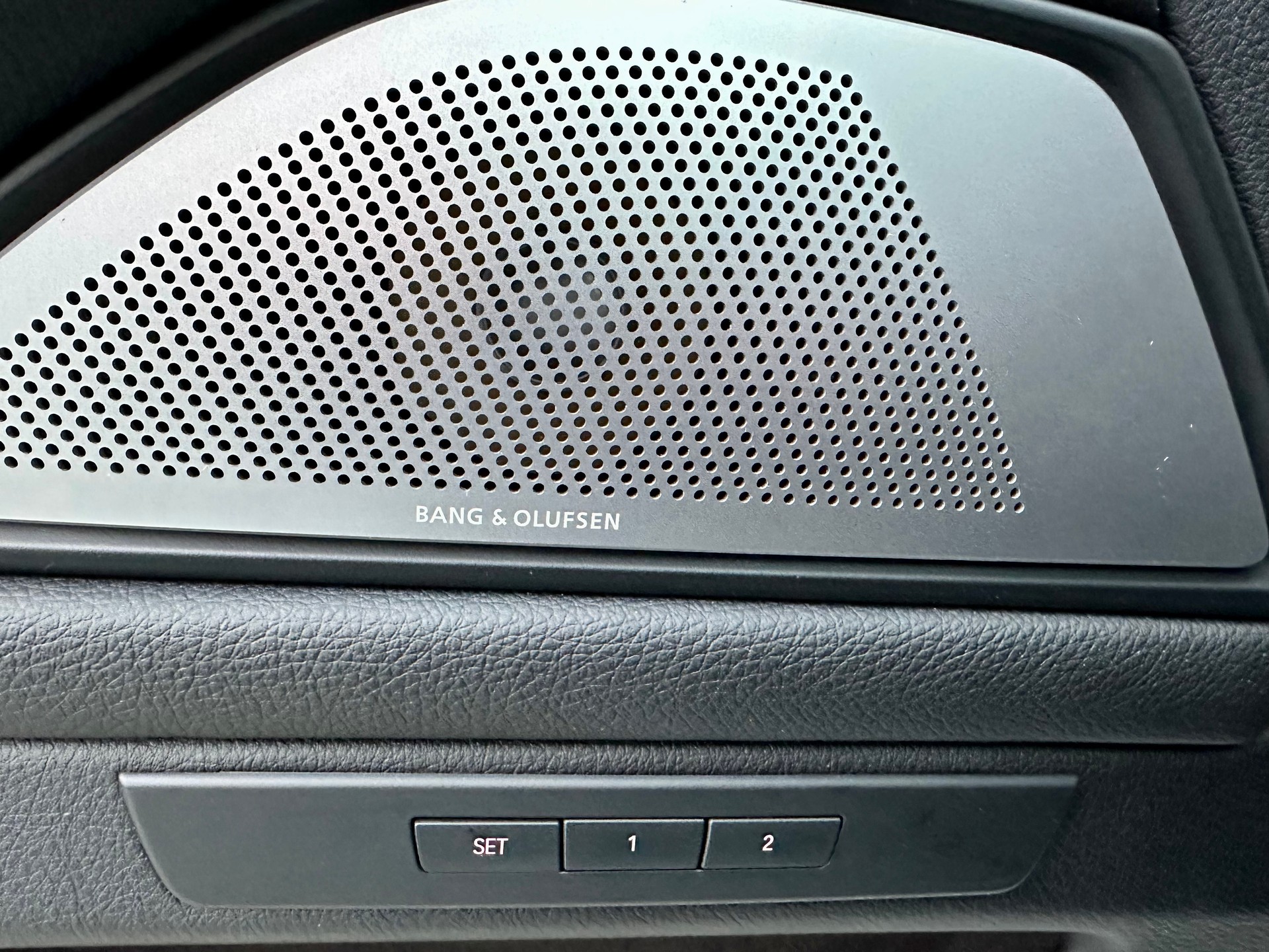 BMW-ALPINA D5 BiTurbo 3.0d Switch-Tronic-image-21