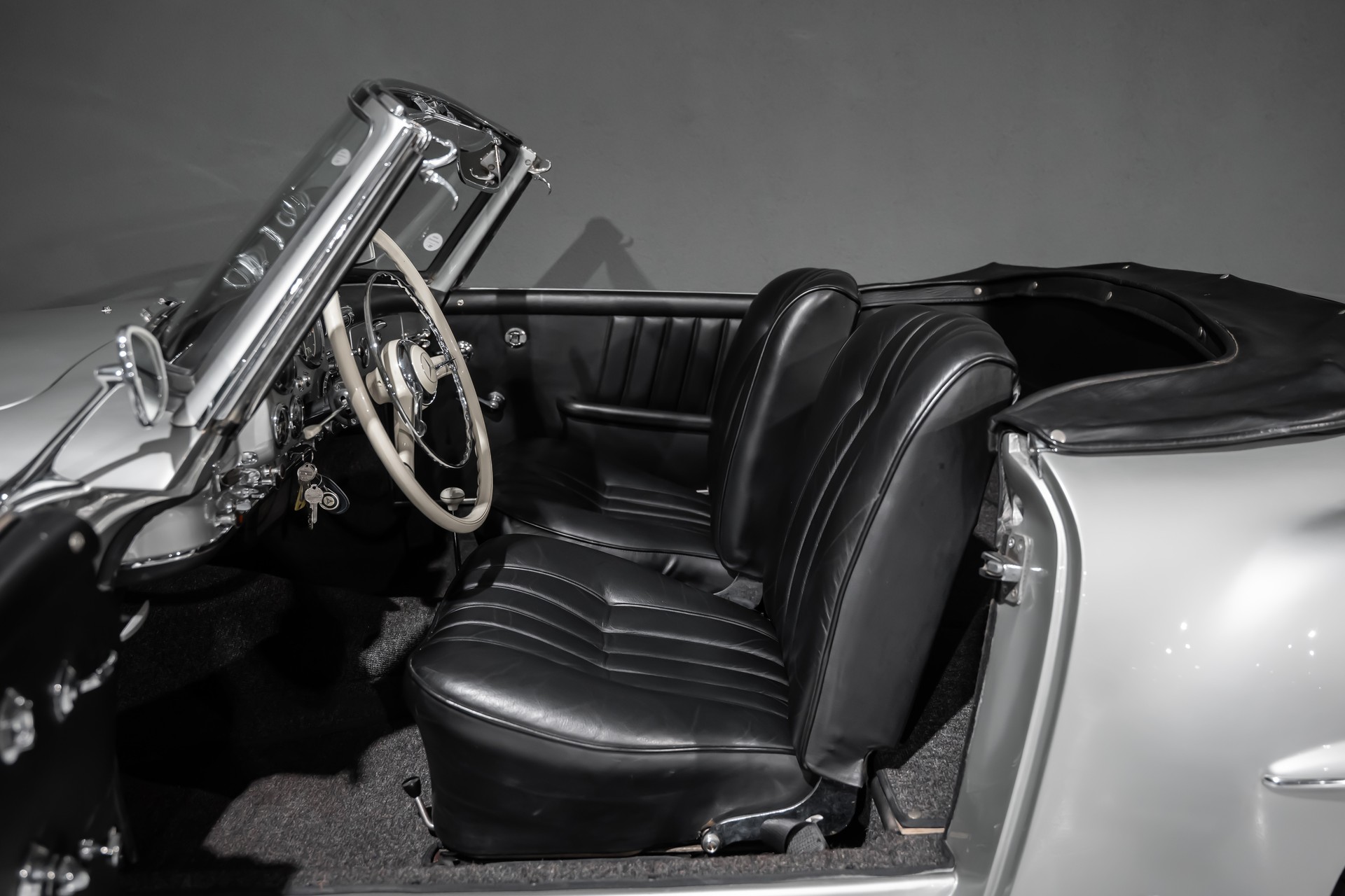 MERCEDES-BENZ 190 SL-image-13