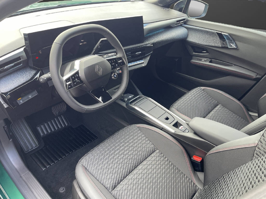 RENAULT Clio 1.8 E-Tech techno-image-7