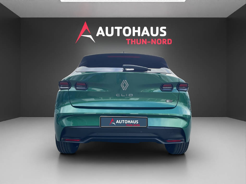 RENAULT Clio 1.8 E-Tech techno-showroom-element-3