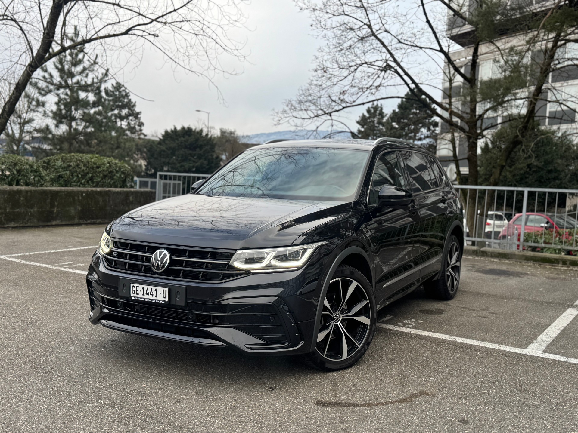 VW Tiguan Allspace 2.0 TDI SCR R-Line 4Motion DSG