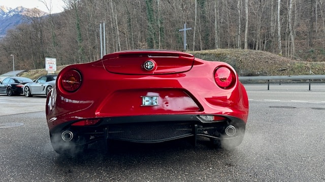 ALFA ROMEO 4C 1750 TBi TCT-image-11