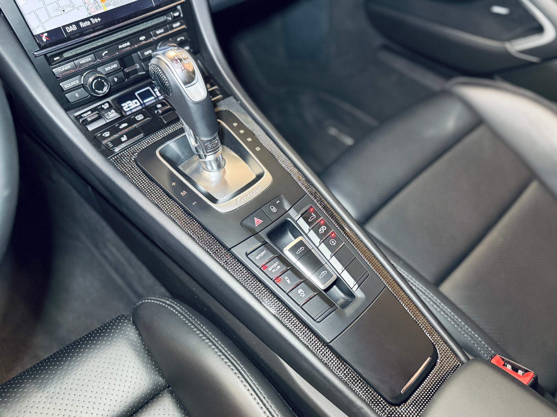 PORSCHE 911 991.1 3.8 Targa 4S PDK „Racinggelb One of One“-image-7