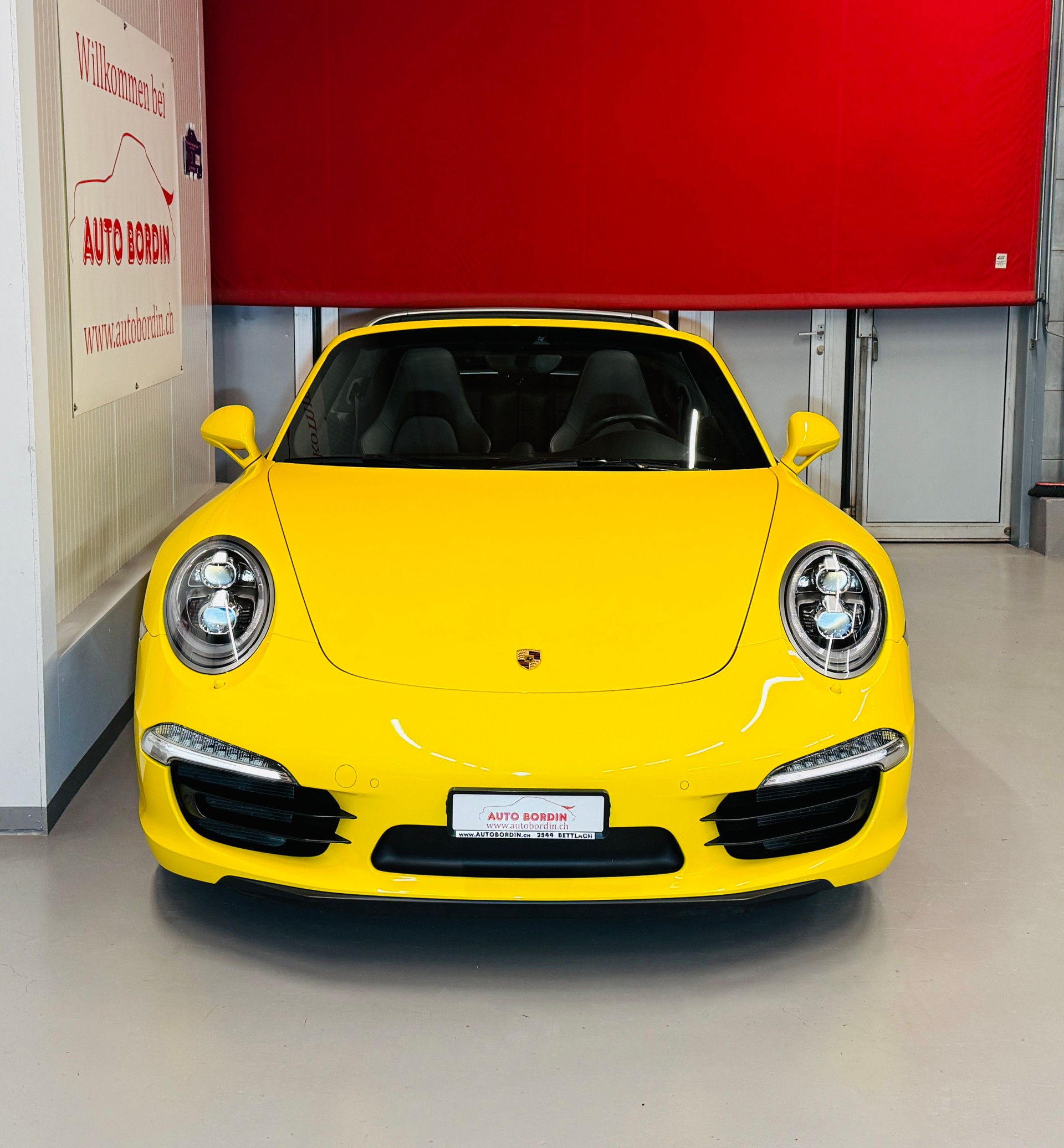 PORSCHE 911 991.1 3.8 Targa 4S PDK „Racinggelb One of One“-image-1