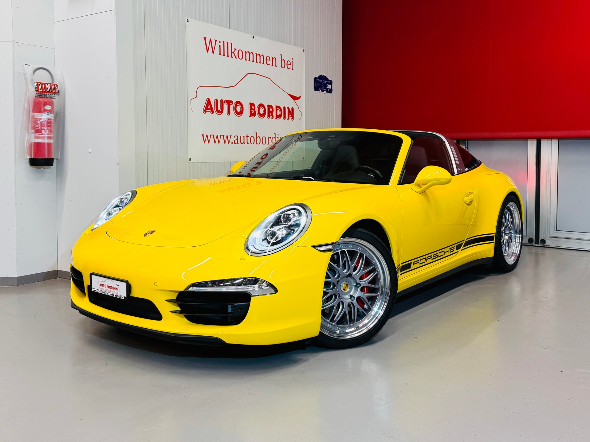 PORSCHE 911 991.1 3.8 Targa 4S PDK „Racinggelb One of One“