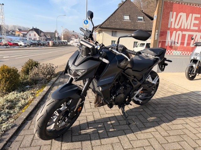 HONDA CB 750 HORNET-image-0