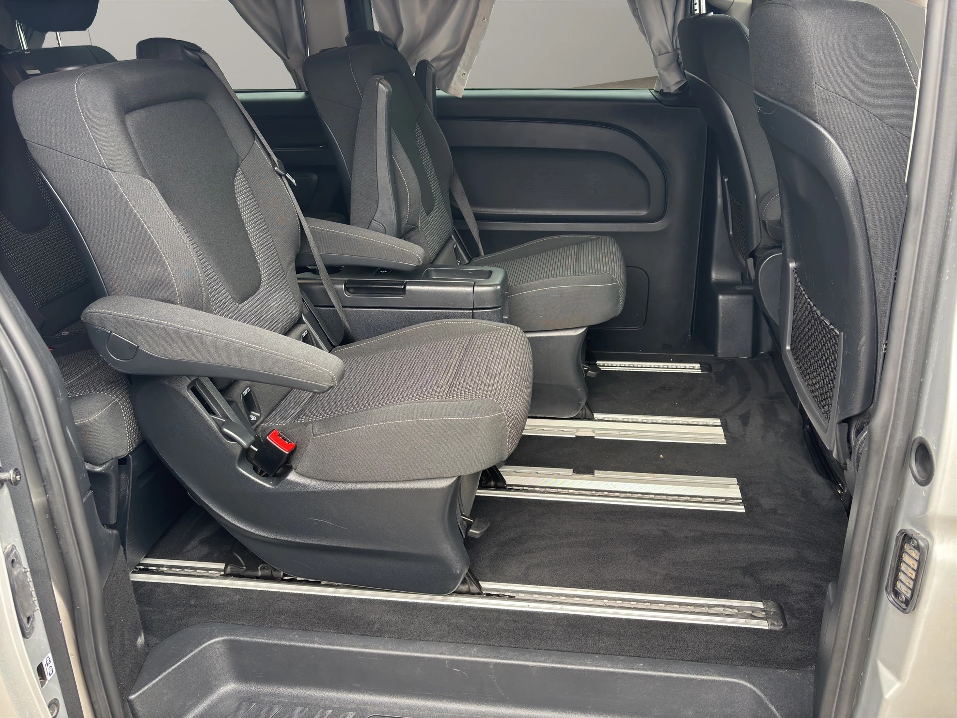 MERCEDES-BENZ Marco Polo Activity 250 d 4M Automat-image-19