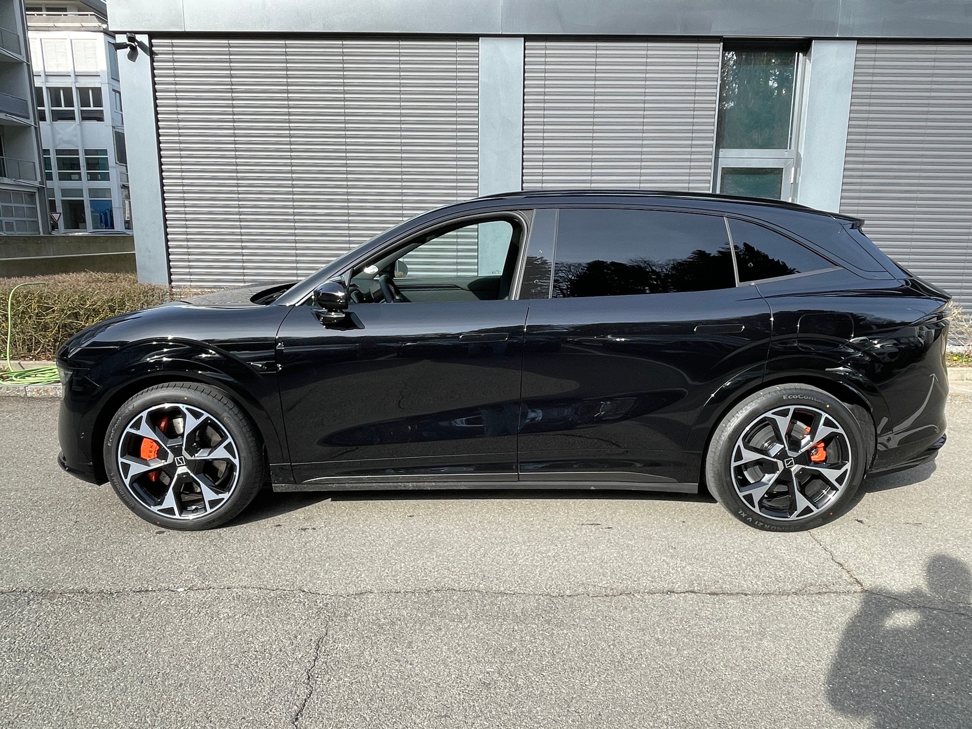 ZEEKR 7X 100kWh Privilege AWD mit Comfort und Cockpitpaket / MODELL 26-showroom-element-1