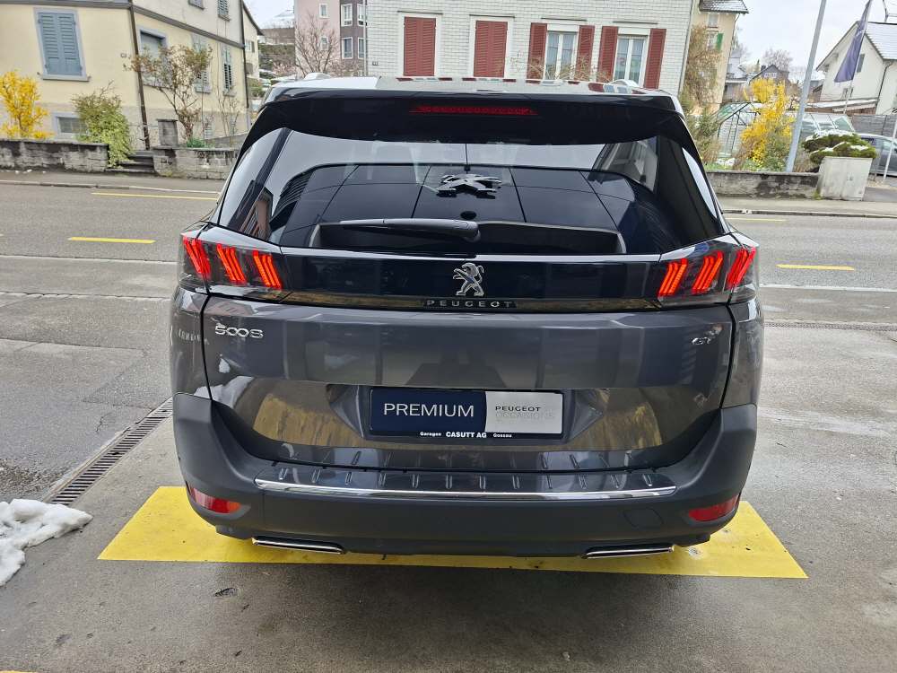 PEUGEOT 5008 1.2 PureTech GT-image-4