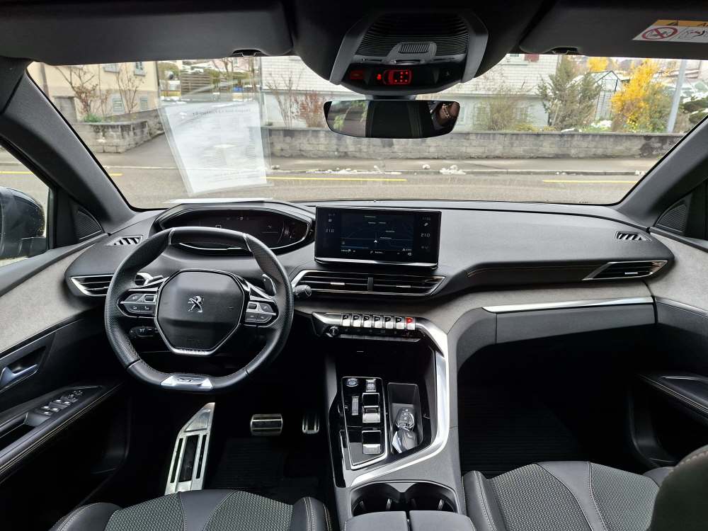 PEUGEOT 5008 1.2 PureTech GT-image-11