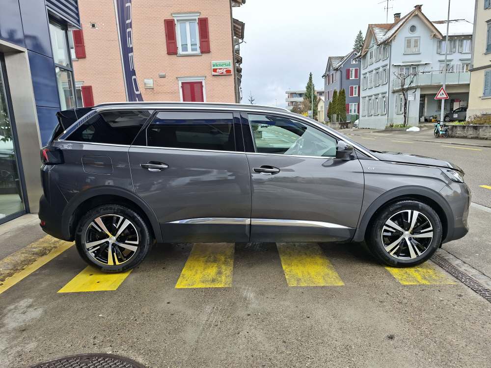 PEUGEOT 5008 1.2 PureTech GT-image-5