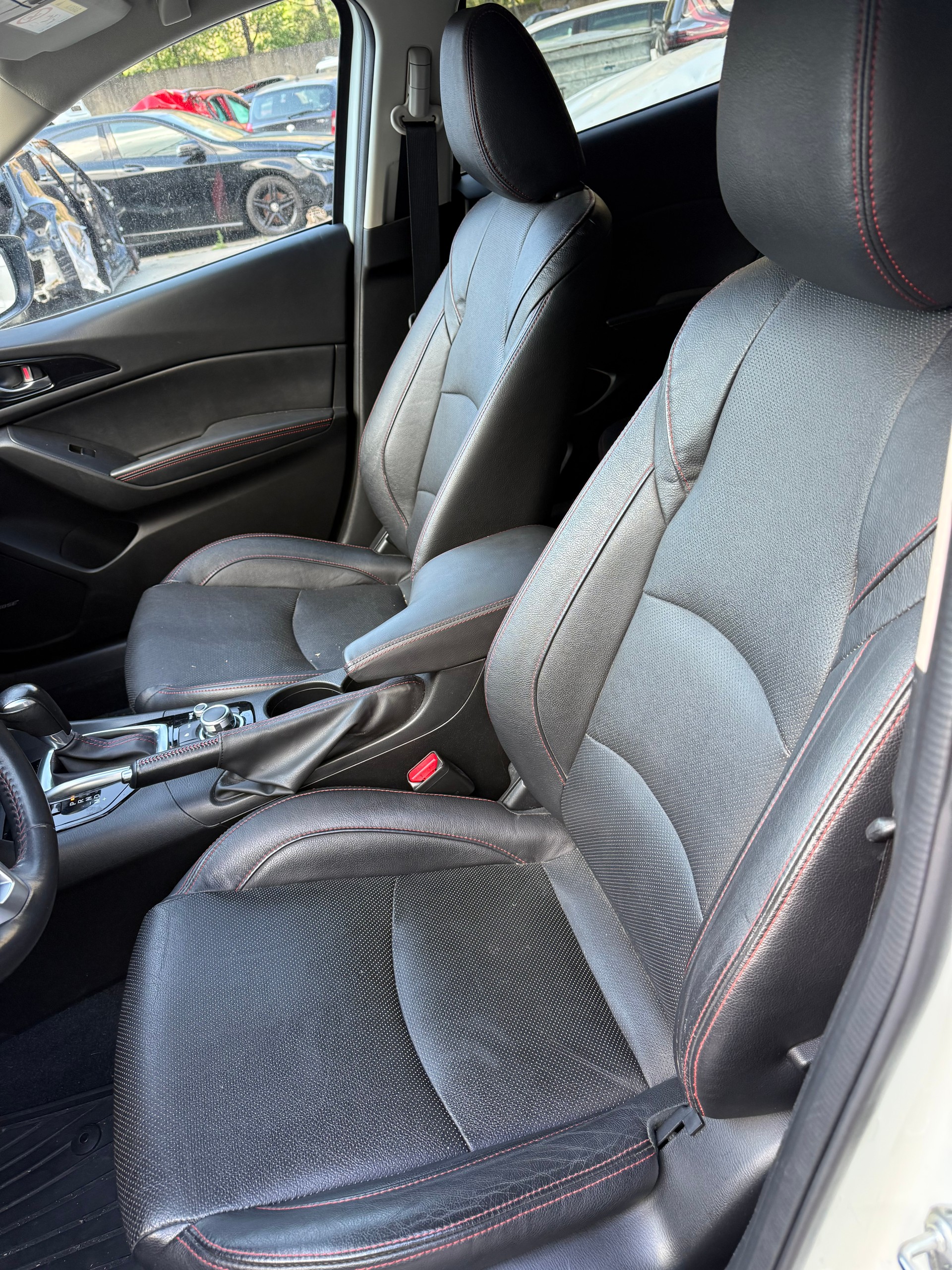 MAZDA 3 2.2 16V CD Ambition Activematic-image-12