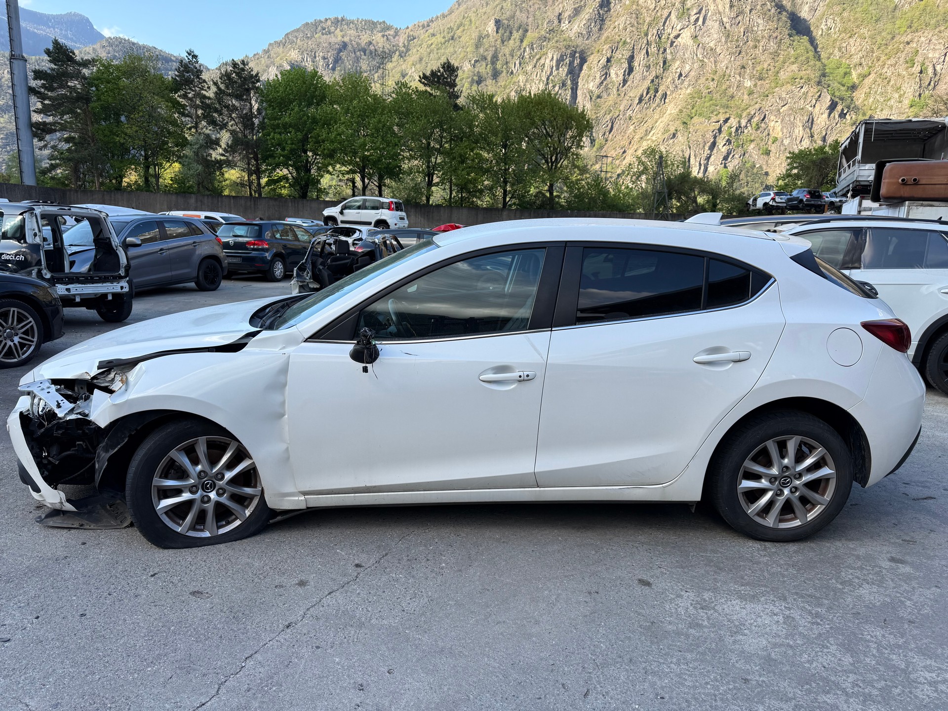 MAZDA 3 2.2 16V CD Ambition Activematic-image-9