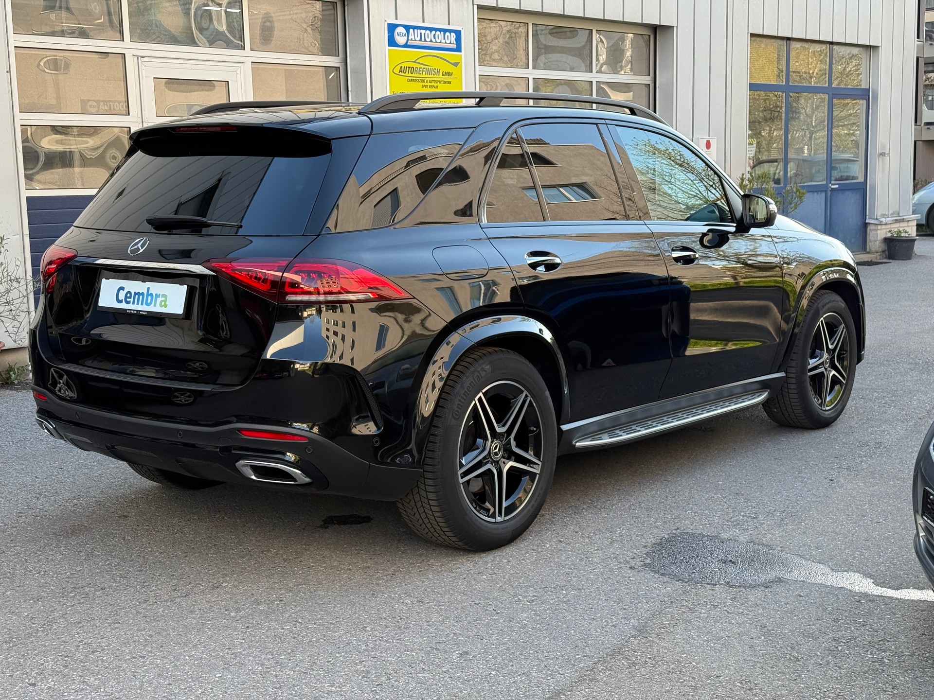 MERCEDES-BENZ GLE 450 4Matic AMG Line 9G-Tronic-image-4