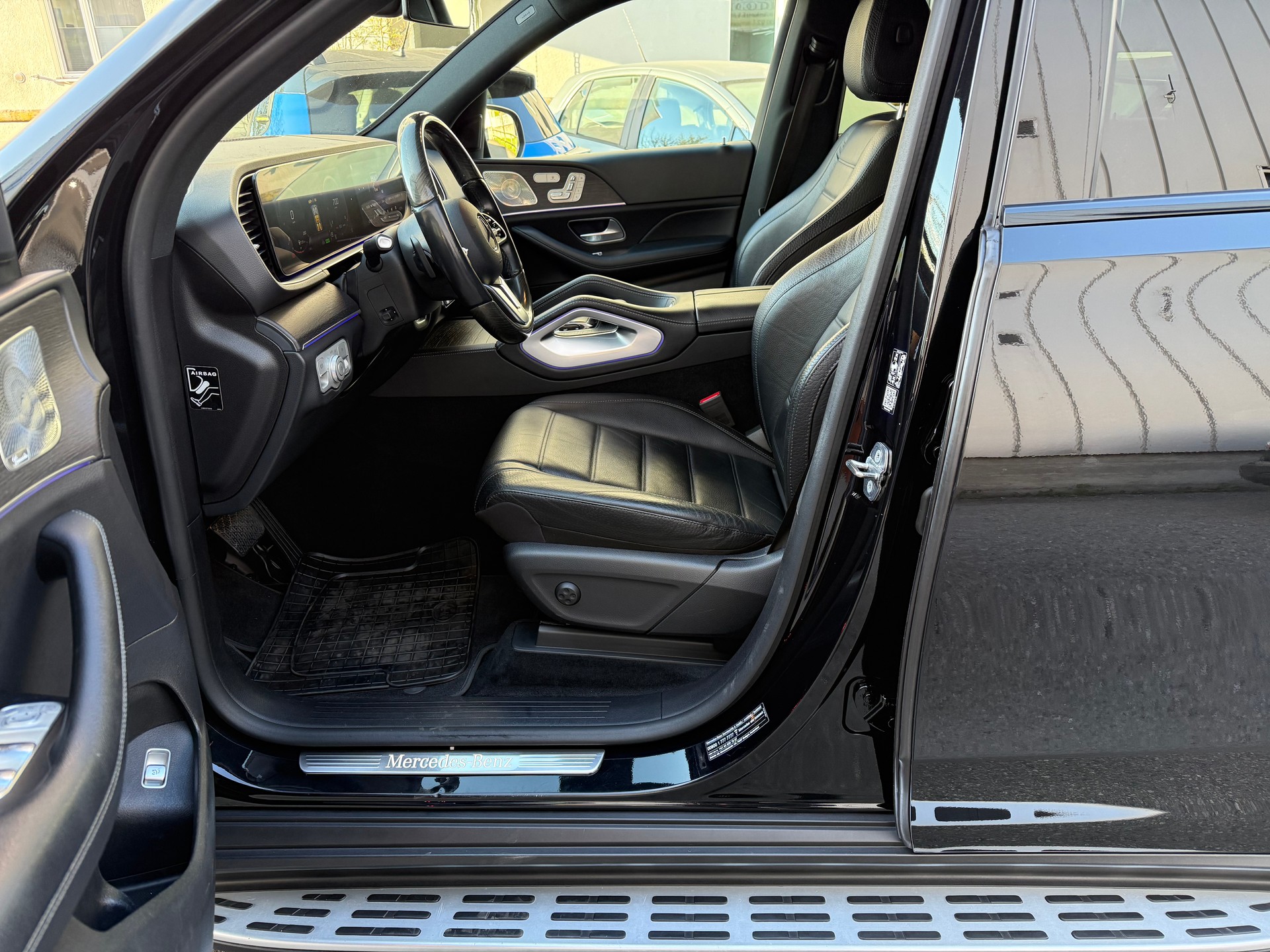 MERCEDES-BENZ GLE 450 4Matic AMG Line 9G-Tronic-image-10