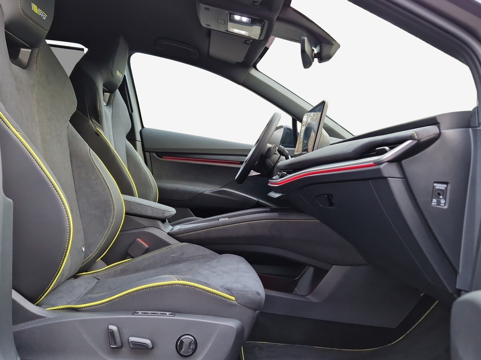 SKODA Elroq RS Matt Edition 4x4-image-13
