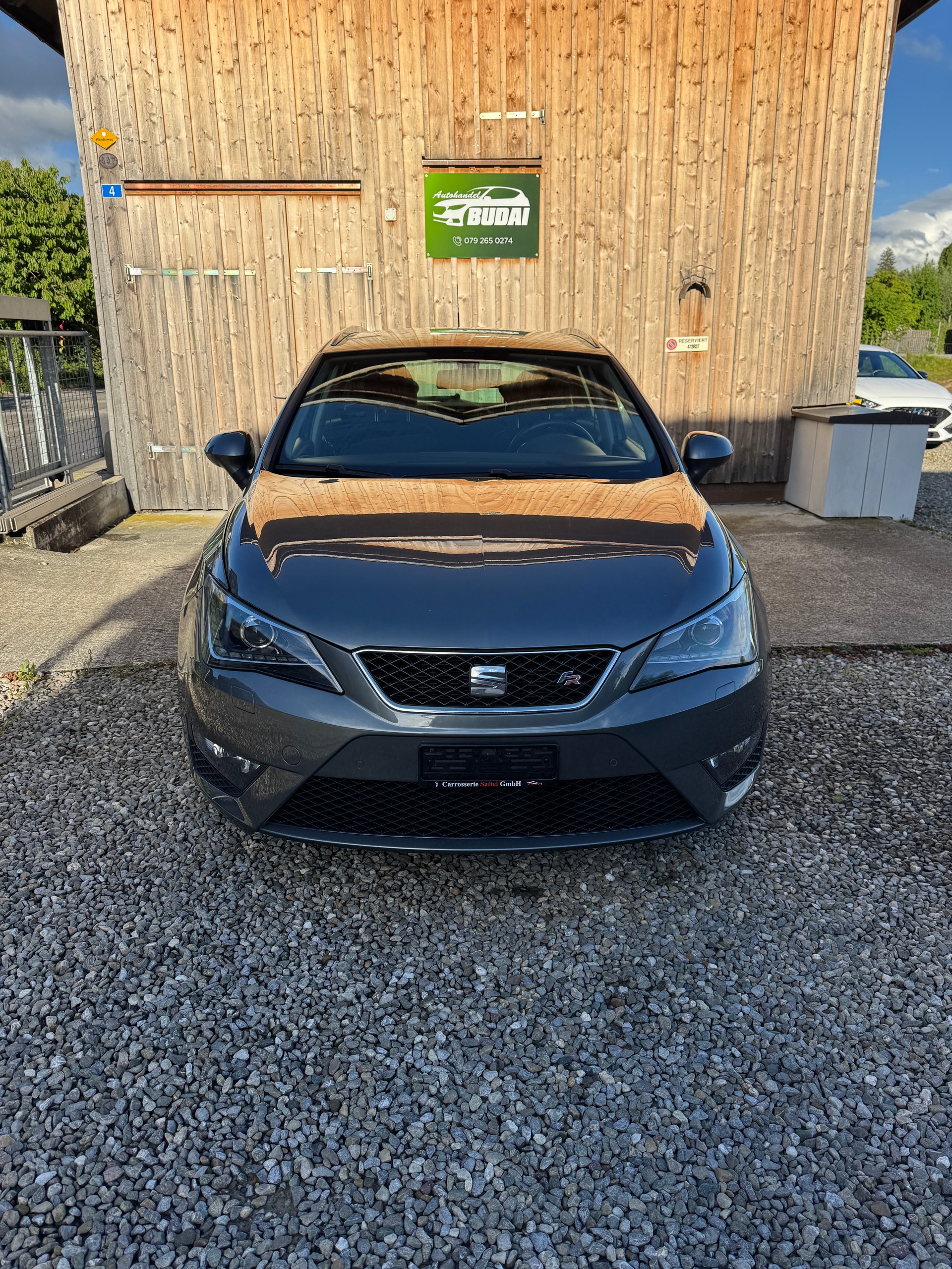 SEAT IBIZA 1.6 TDI ST FR-image-1