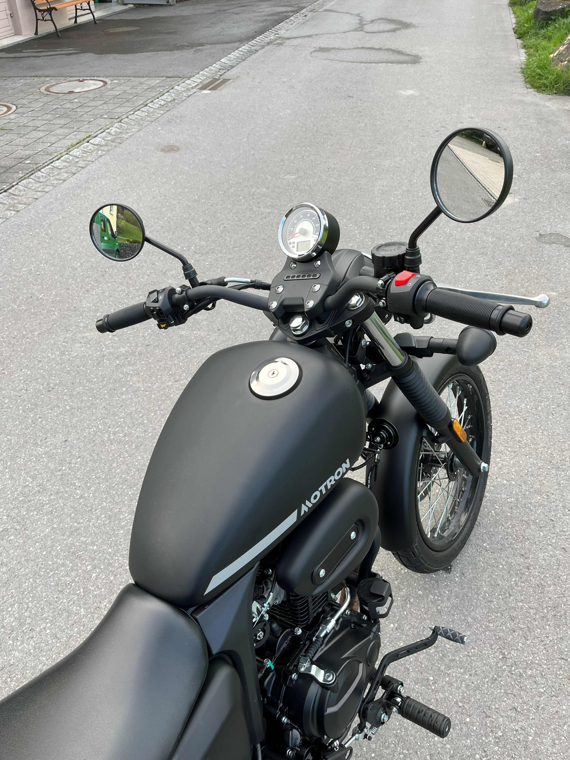 MOTRON Revolver 125-image-6