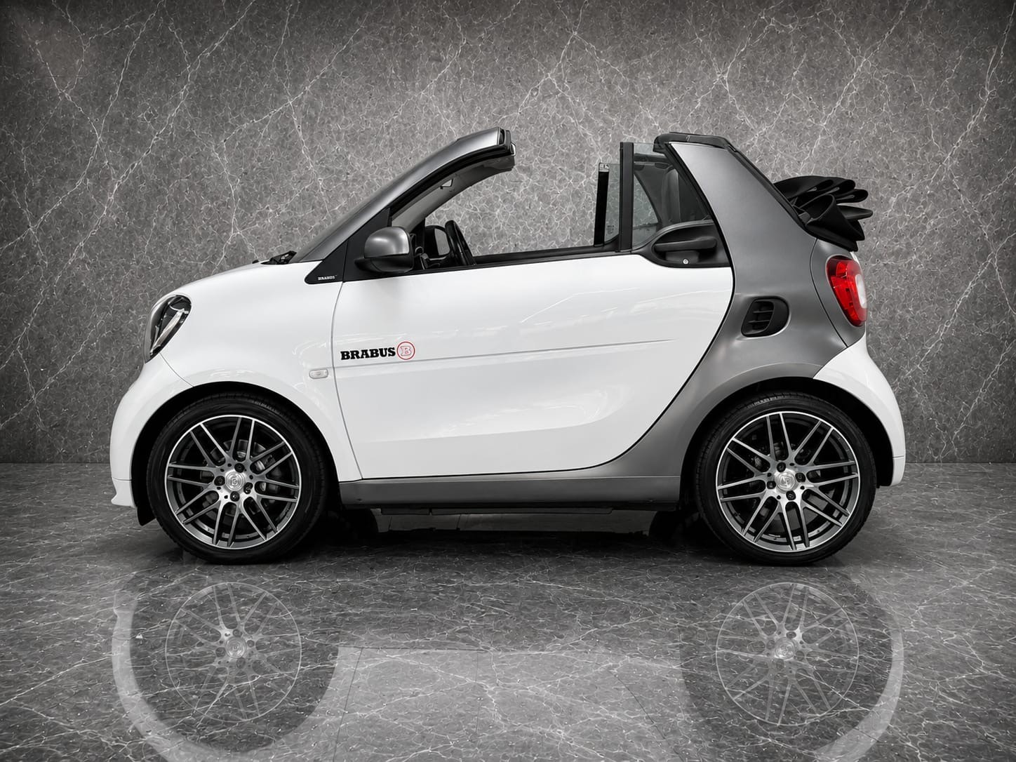 SMART fortwo Cabrio Brabus 109 twinmatic-image-7