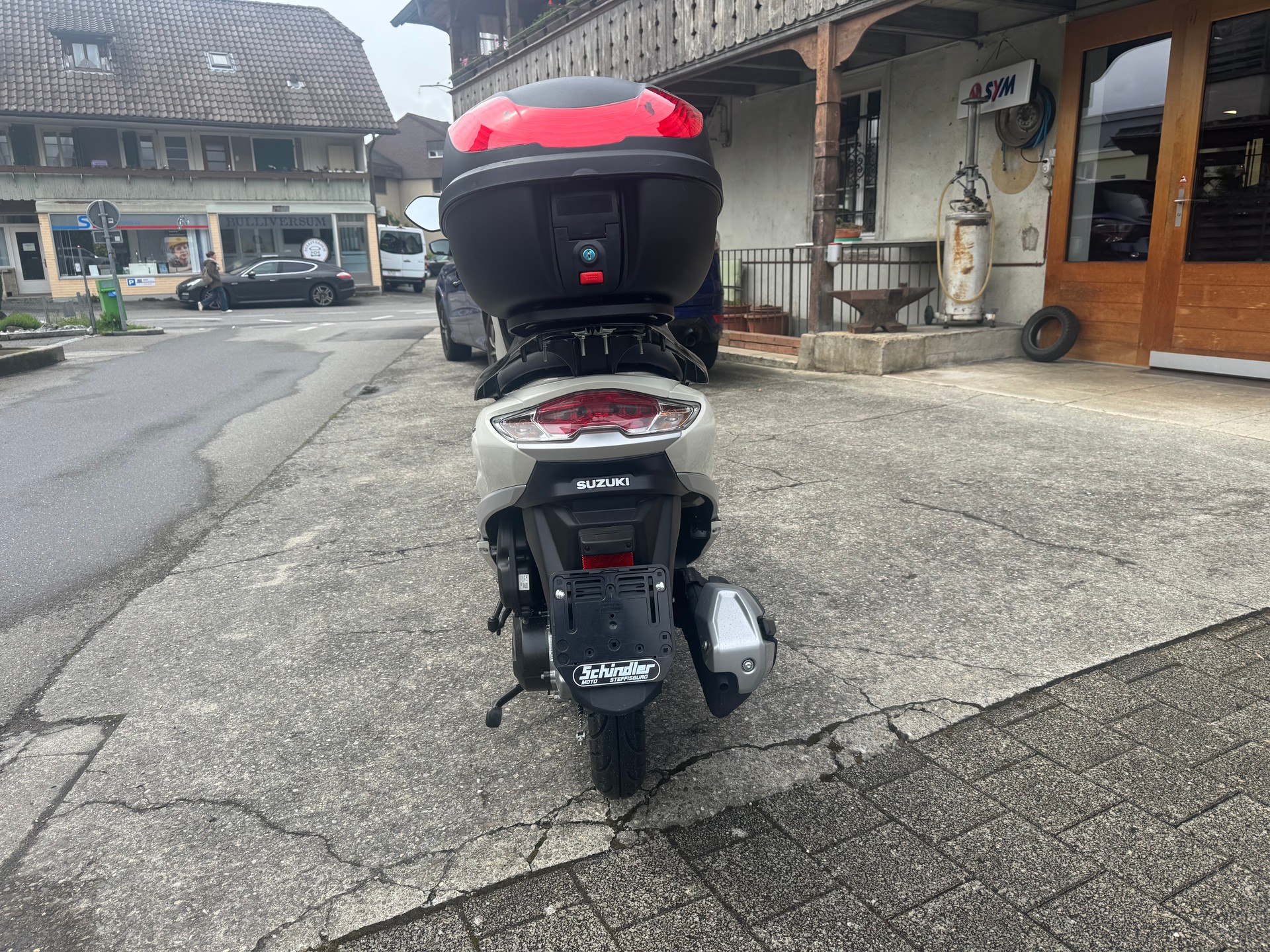 SUZUKI BURGMAN 125-image-3