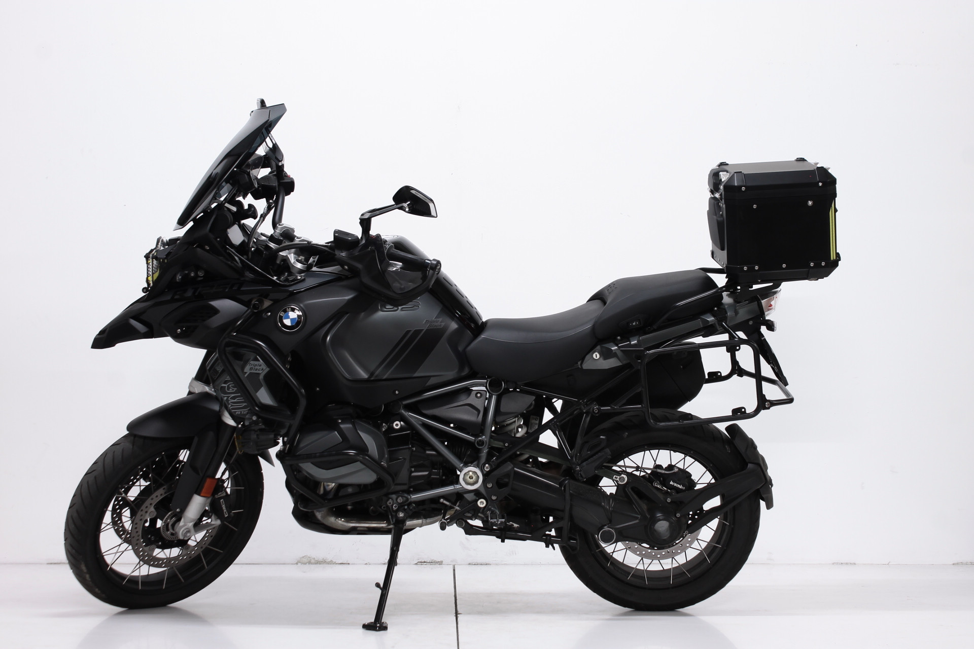BMW R 1250 GS Adventure Triple Black-image-4