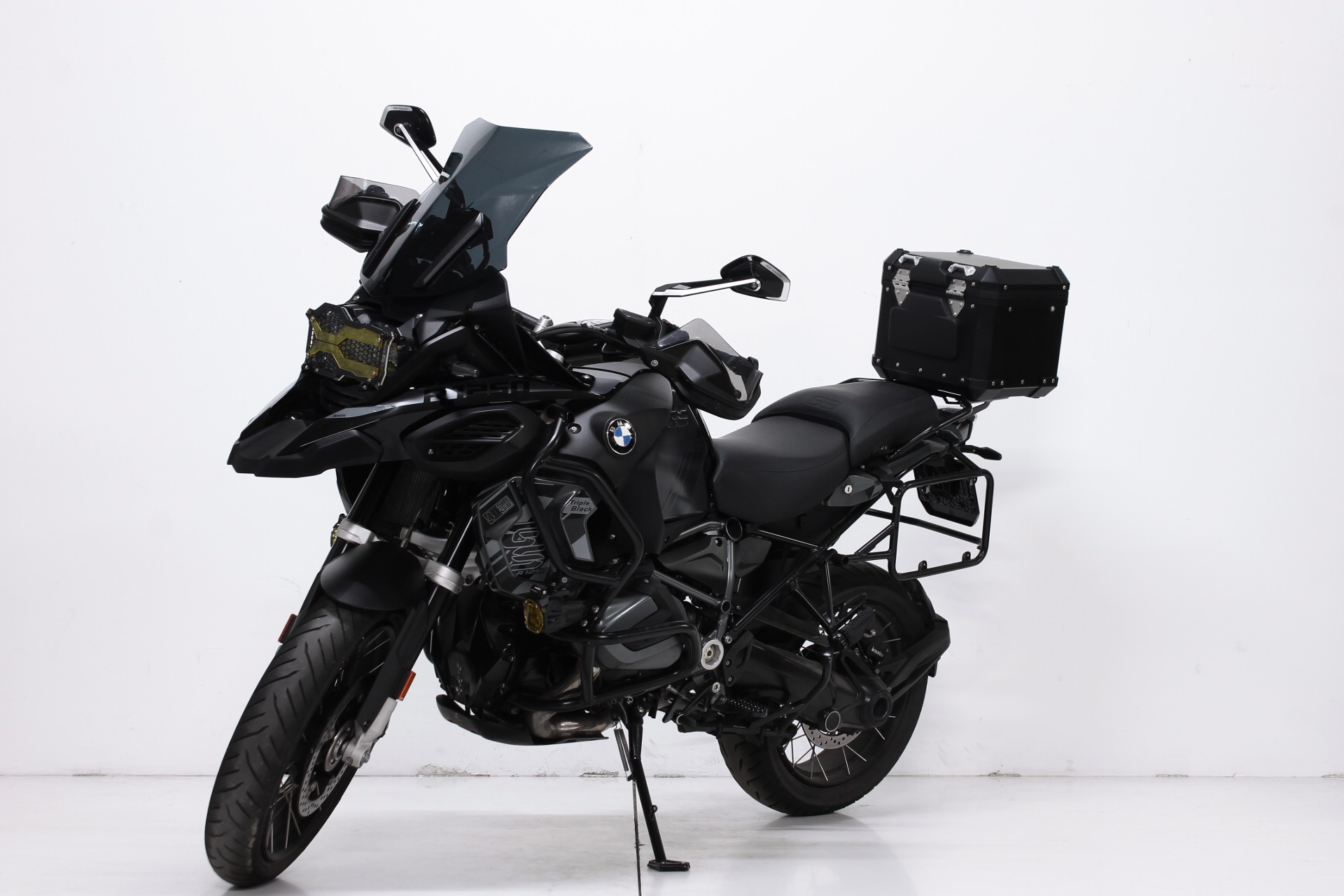 BMW R 1250 GS Adventure Triple Black-image-3