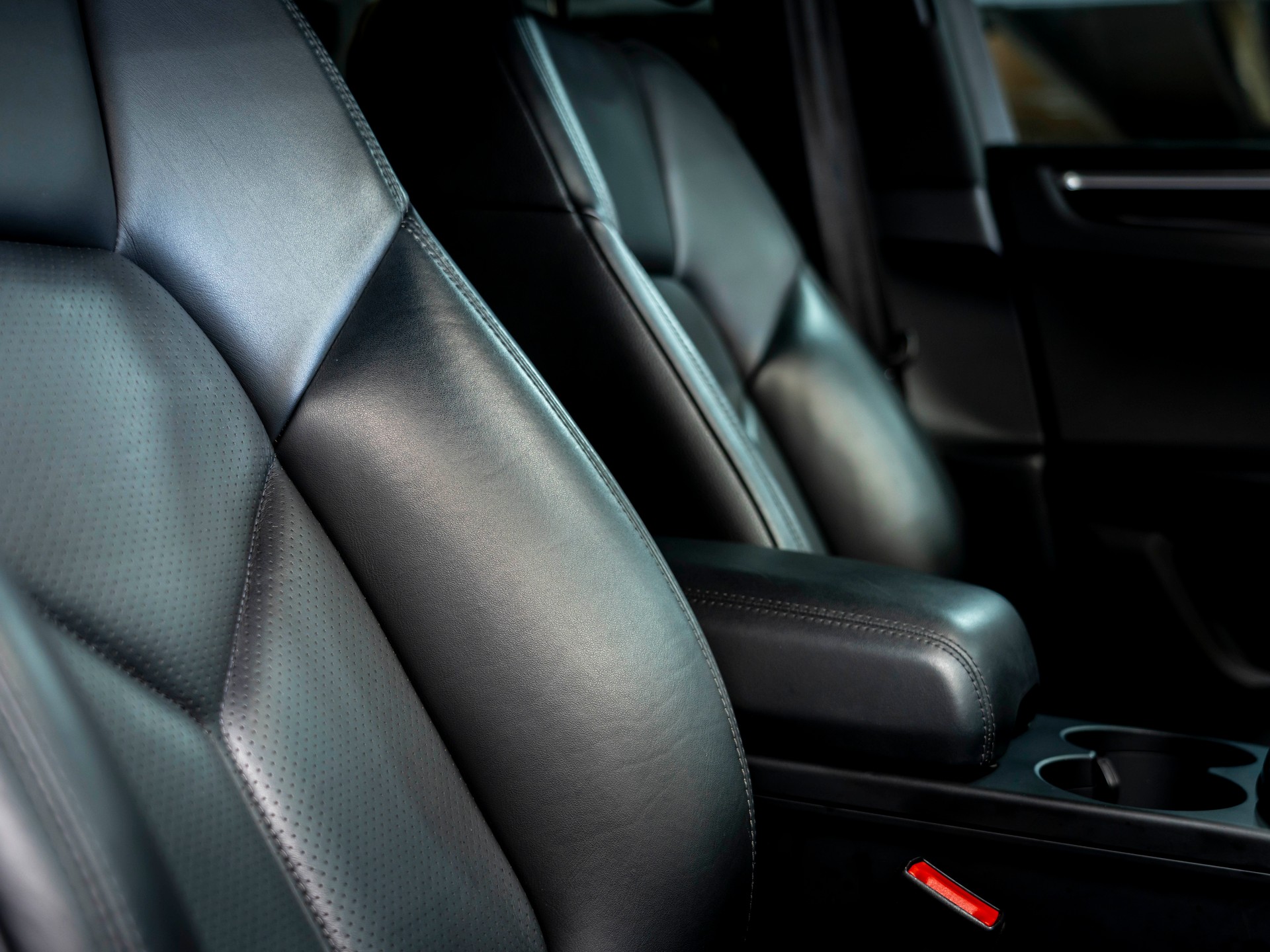 PORSCHE Macan S PDK-image-25