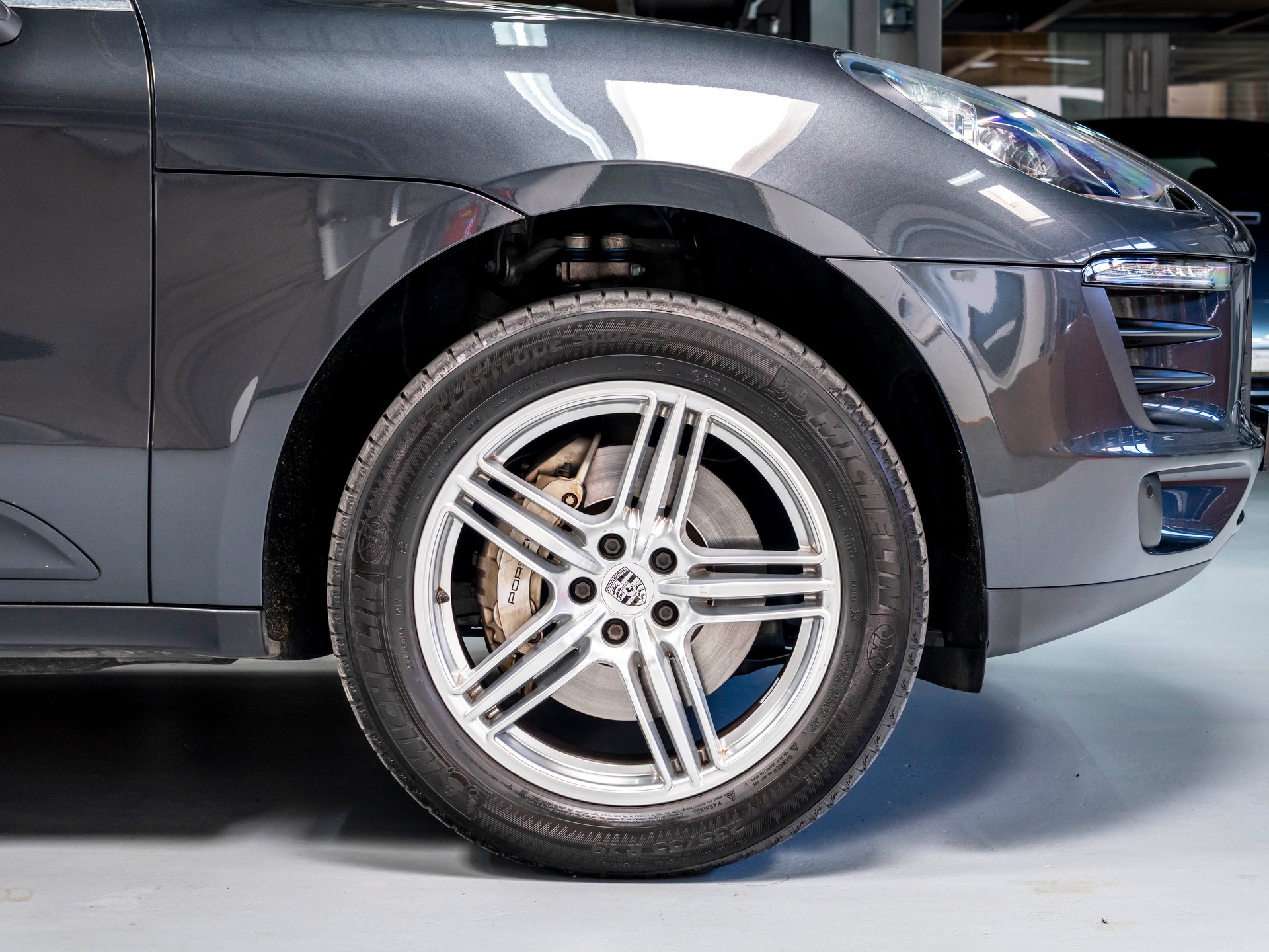 PORSCHE Macan S PDK-image-8