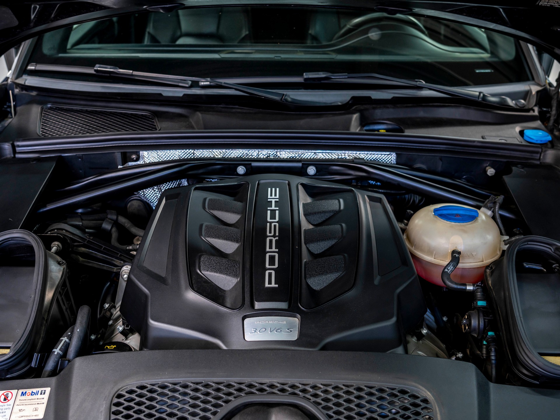 PORSCHE Macan S PDK-image-28