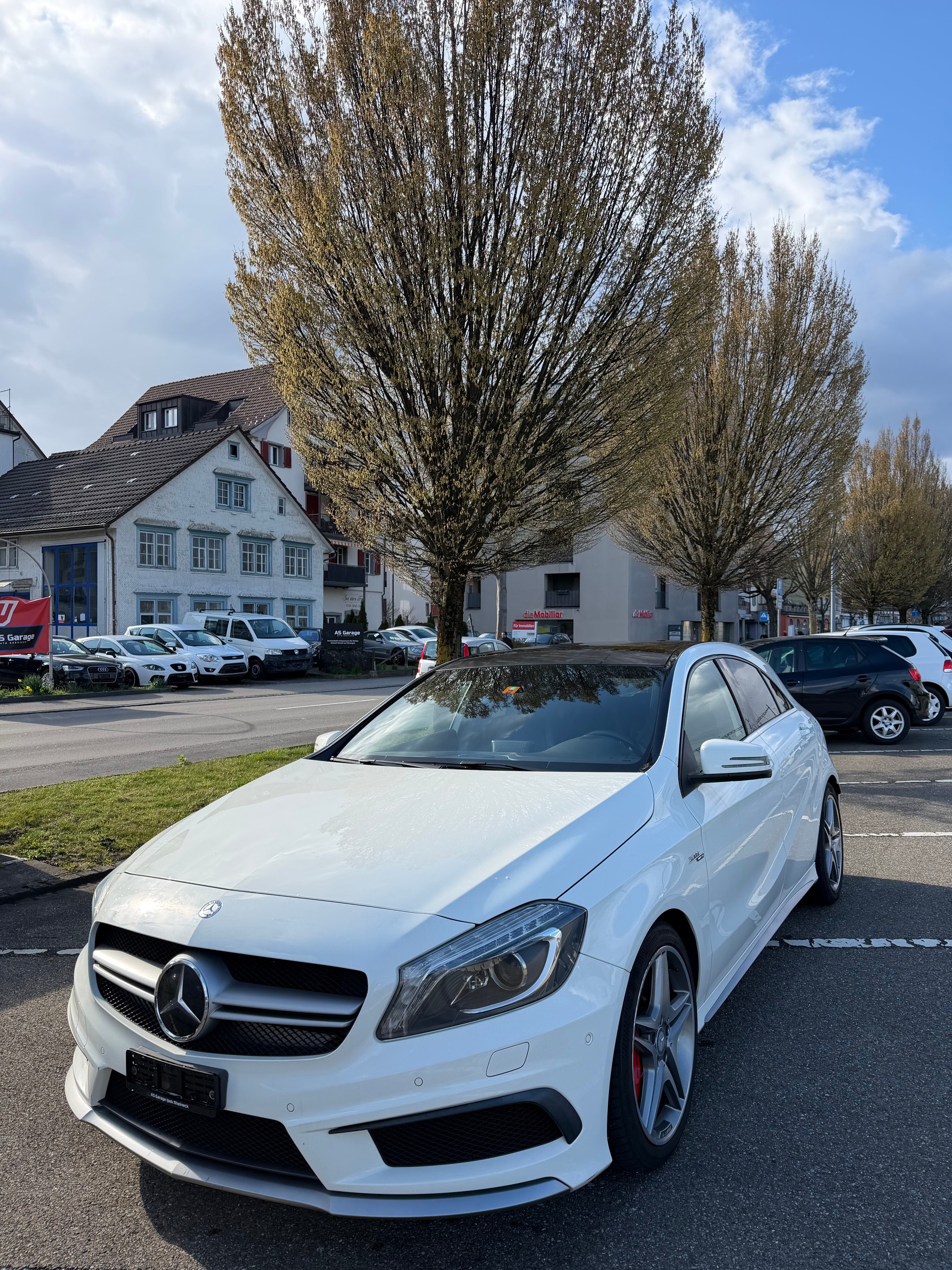 MERCEDES-BENZ A 45 AMG 4Matic Speedshift 7G-DCT-image-2