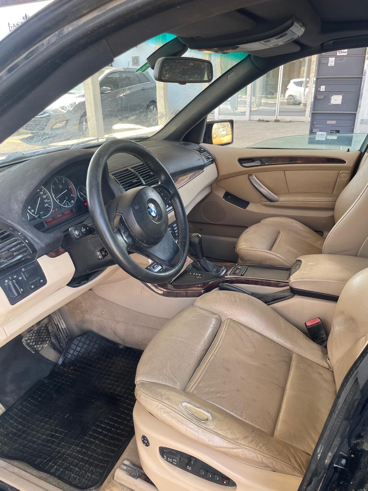 BMW X5 3.0d Automatic-image-13