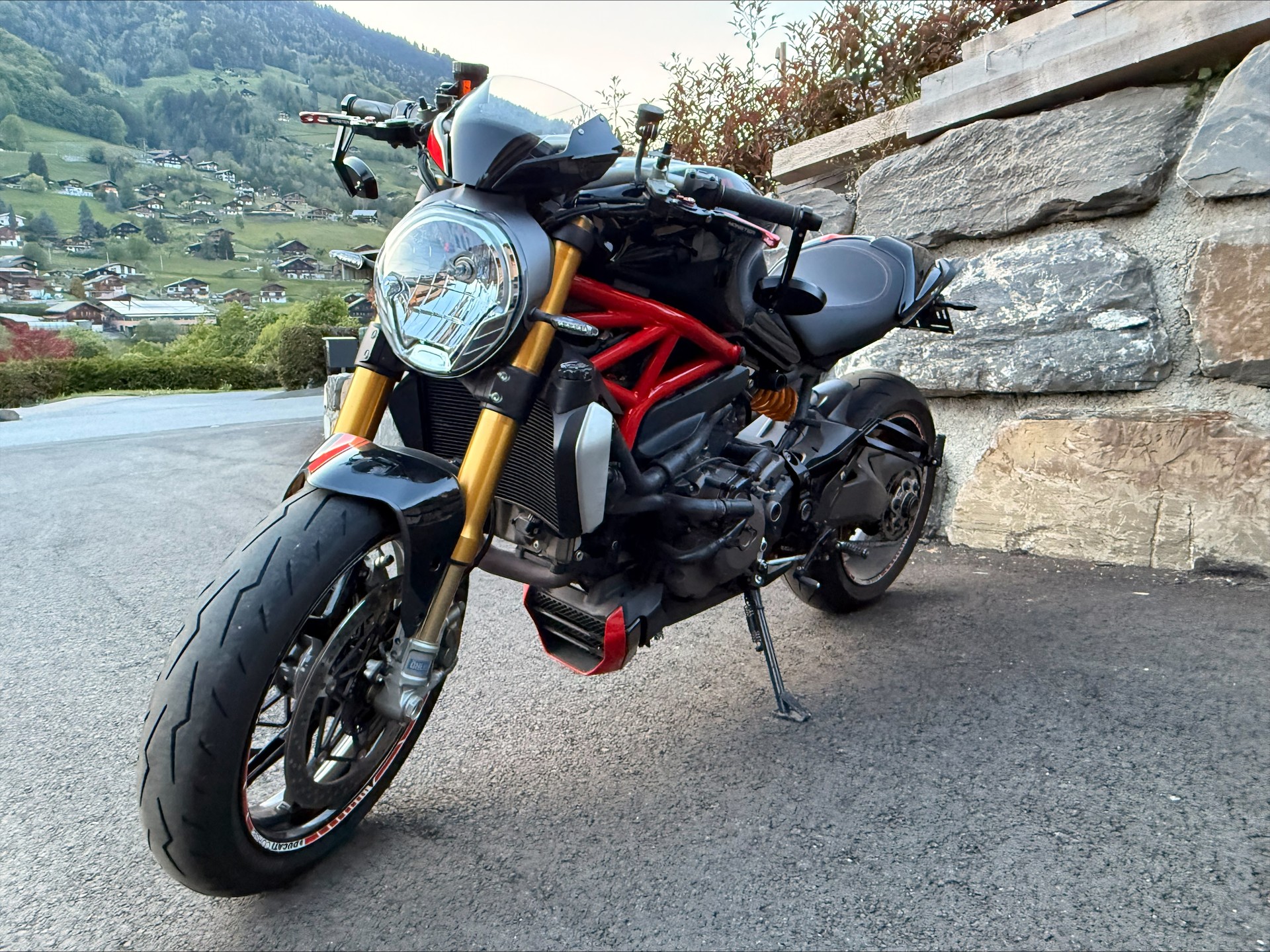 DUCATI Monster 1200 S ABS-image-2